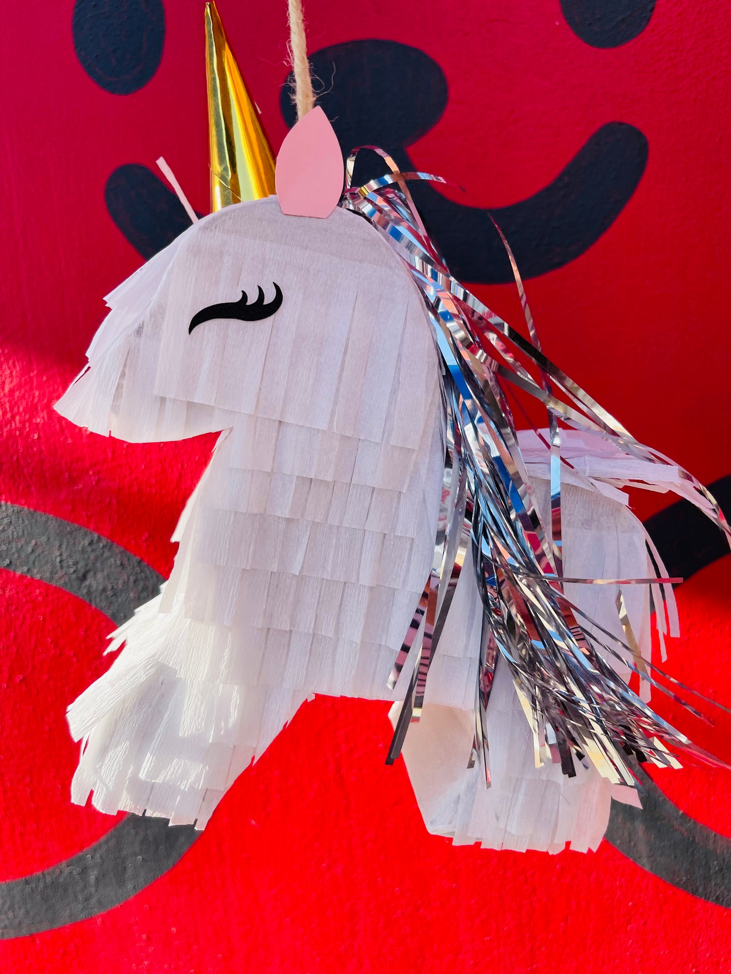 🎉 Mini Piñata Personalizada (25–30 cm) 🎁